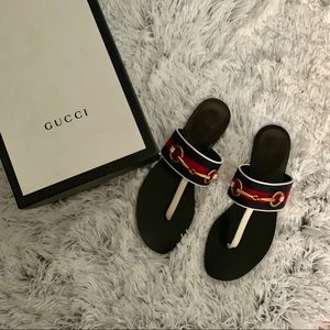 NWT- Gucci Thong Sandals